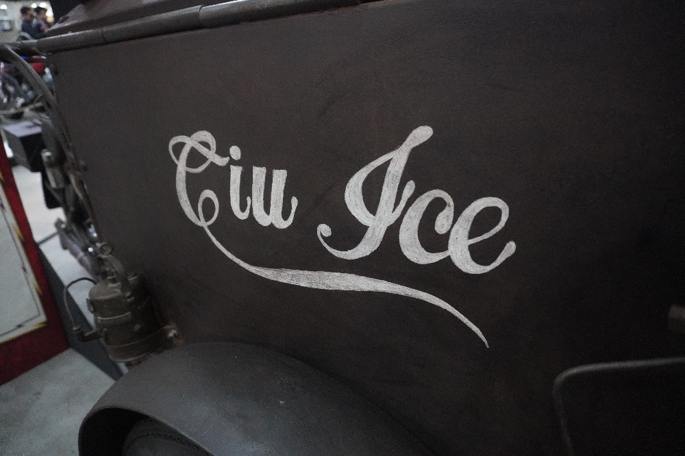 tempo dulu, motor klasik, Indonesian Custom Show (ICS), ics 2025, Motosacoche 350 cc, Gerobak Ciu Jadul Mejeng di ICS 2025, Bukti Motor Custom Hadir Untuk Perlawanan