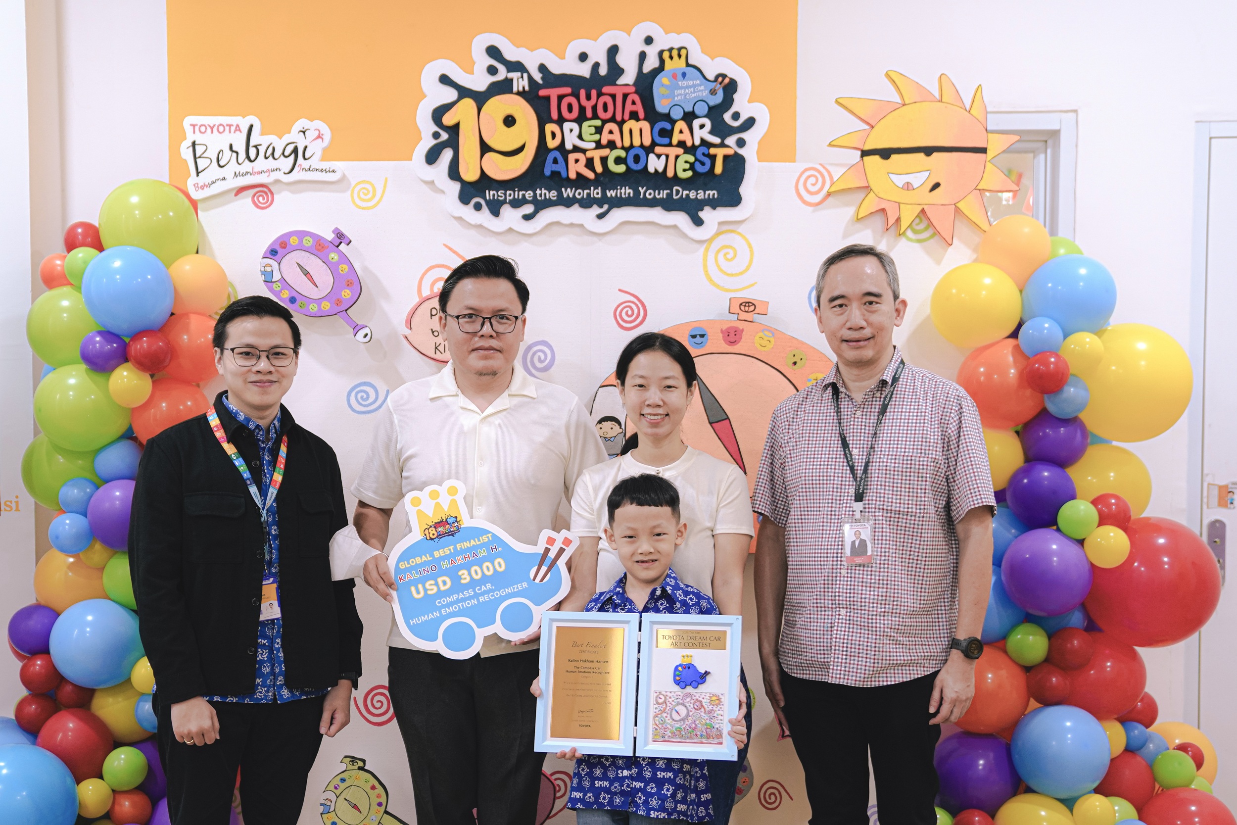toyota, toyota dream car art contest, Kalino Hakham Hansen, TDCAC ke-18, Lomba Desain Mobil Toyota, Bocah 7 Tahun Harumkan Nama Indonesia di Jepang, Sabet Gelar The Best Finalist Toyota Dream Car Art Contest ke-18