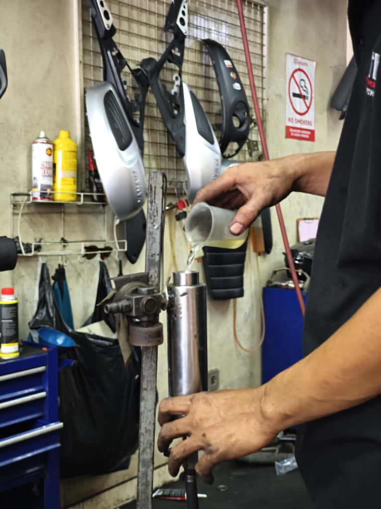 Servis, detox, servis motor, biaya servis, Digioto, Digioto Tawarkan Paket Servis Detox Buat Motor, Ini Kelebihannya