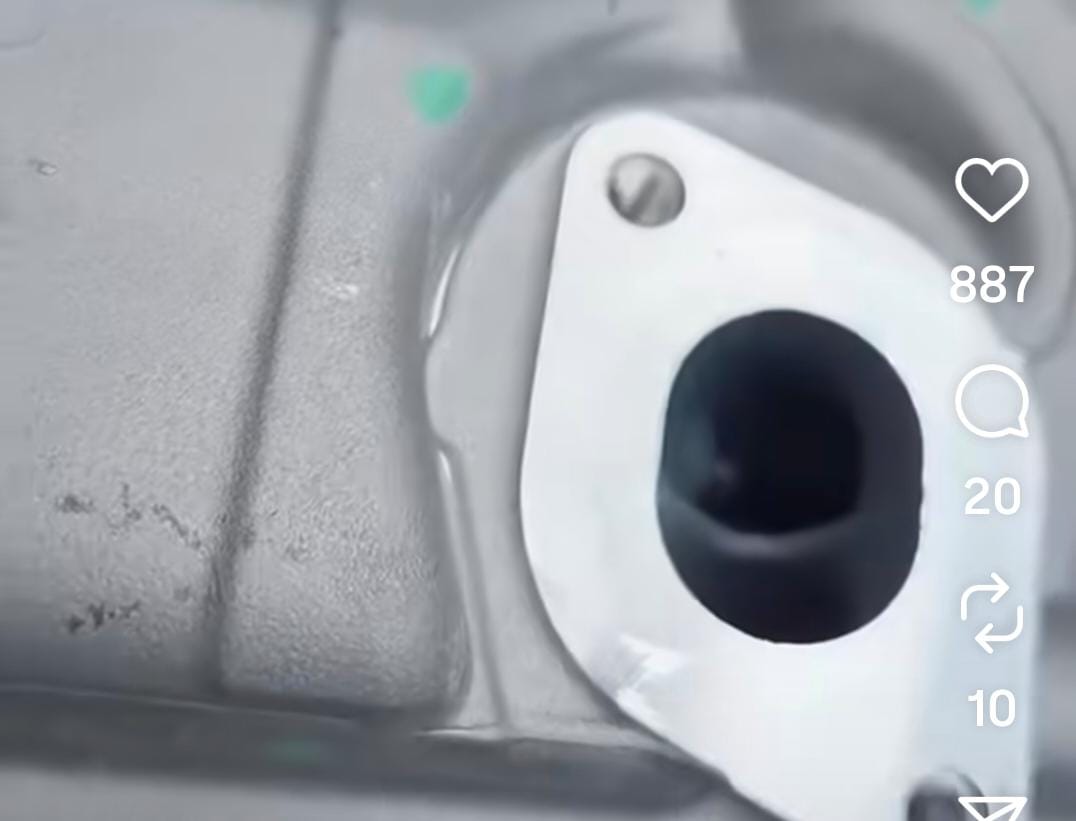 motor, motor baru, turun mesin, AHASS Kawi Motor Ciganjur, Mesin Motor Baru Dipakai 5 Km Sudah Dibongkar, Begini Penampakannya