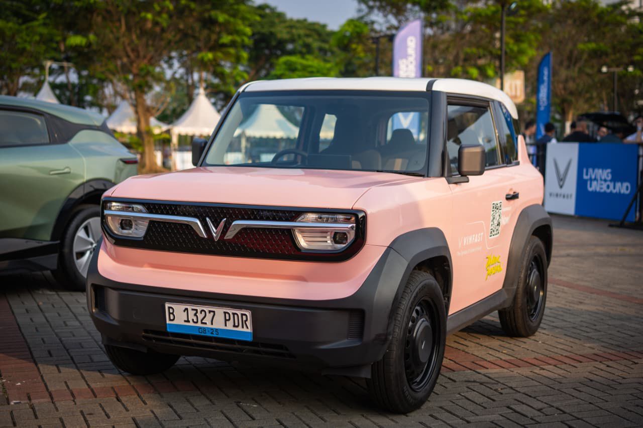 mobil listrik, VinFast Indonesia, VinFast VF 3, 2025 Jadi Tahun Penting, VinFast Unjuk Gigi di Kancah Nasional dan Internasional