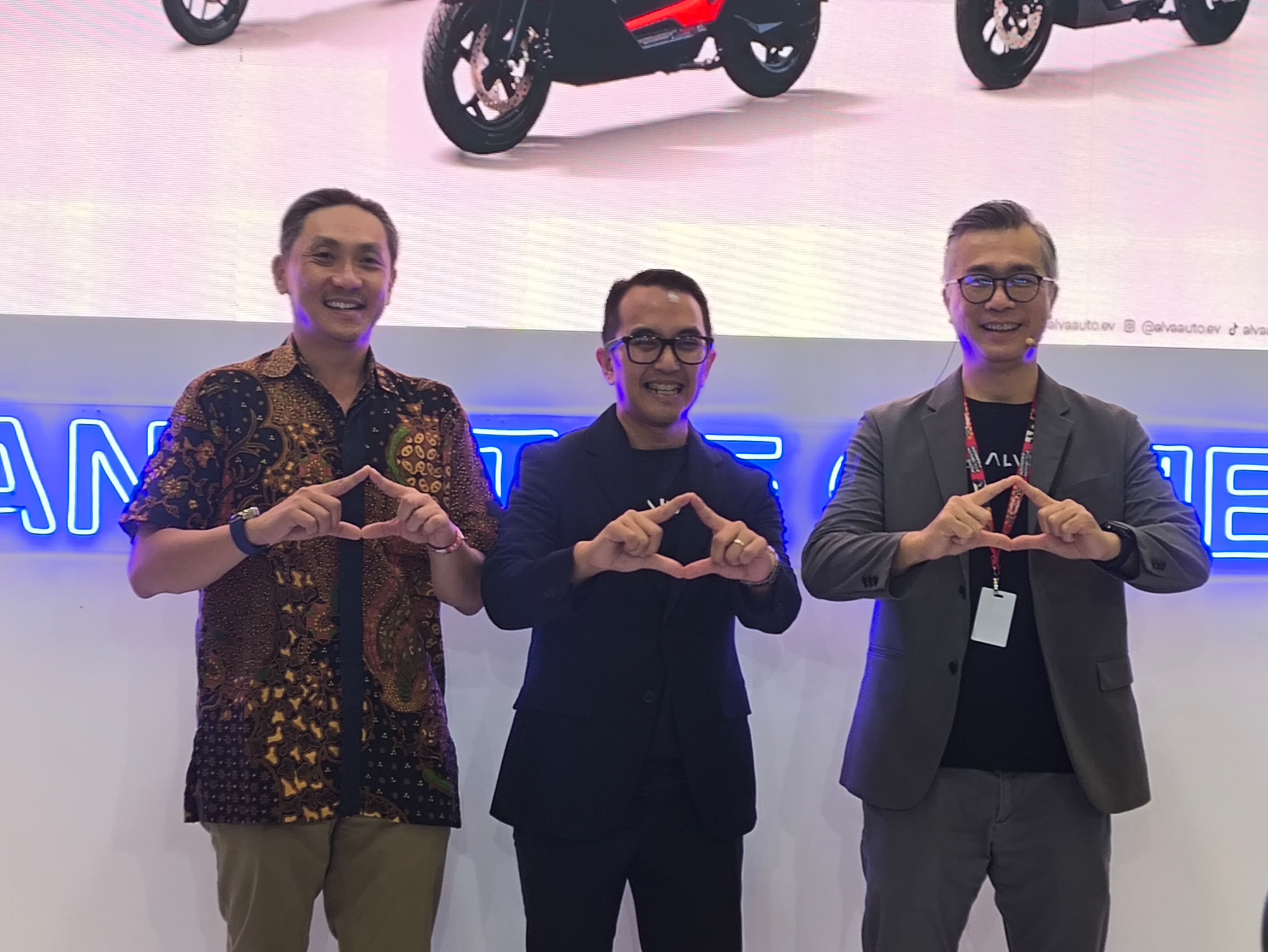 motor listrik, alva, IMOS, Alva Cervo, IMOS 2025, Rayakan 3 Tahun Kehadiran di Indonesia, ALVA Kasih Diskon Spesial di IMOS 2025