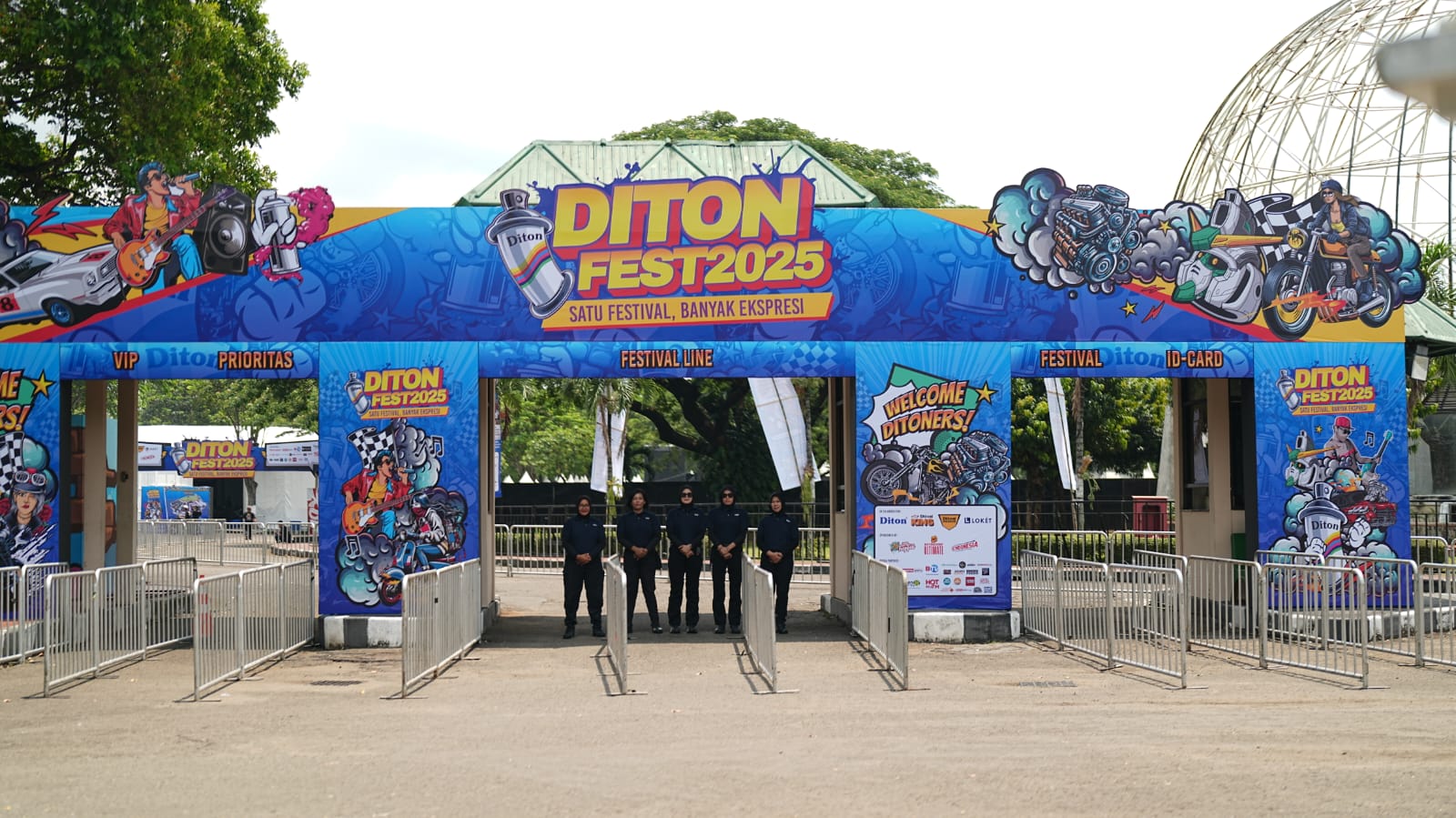 komunitas, diton, Diton cat semprot, Diton Fest 2025, Dari Semir Ban hingga Cat Kendaraan Berat, Diton Kenalkan Produk Terbaru di Diton Fest 2025