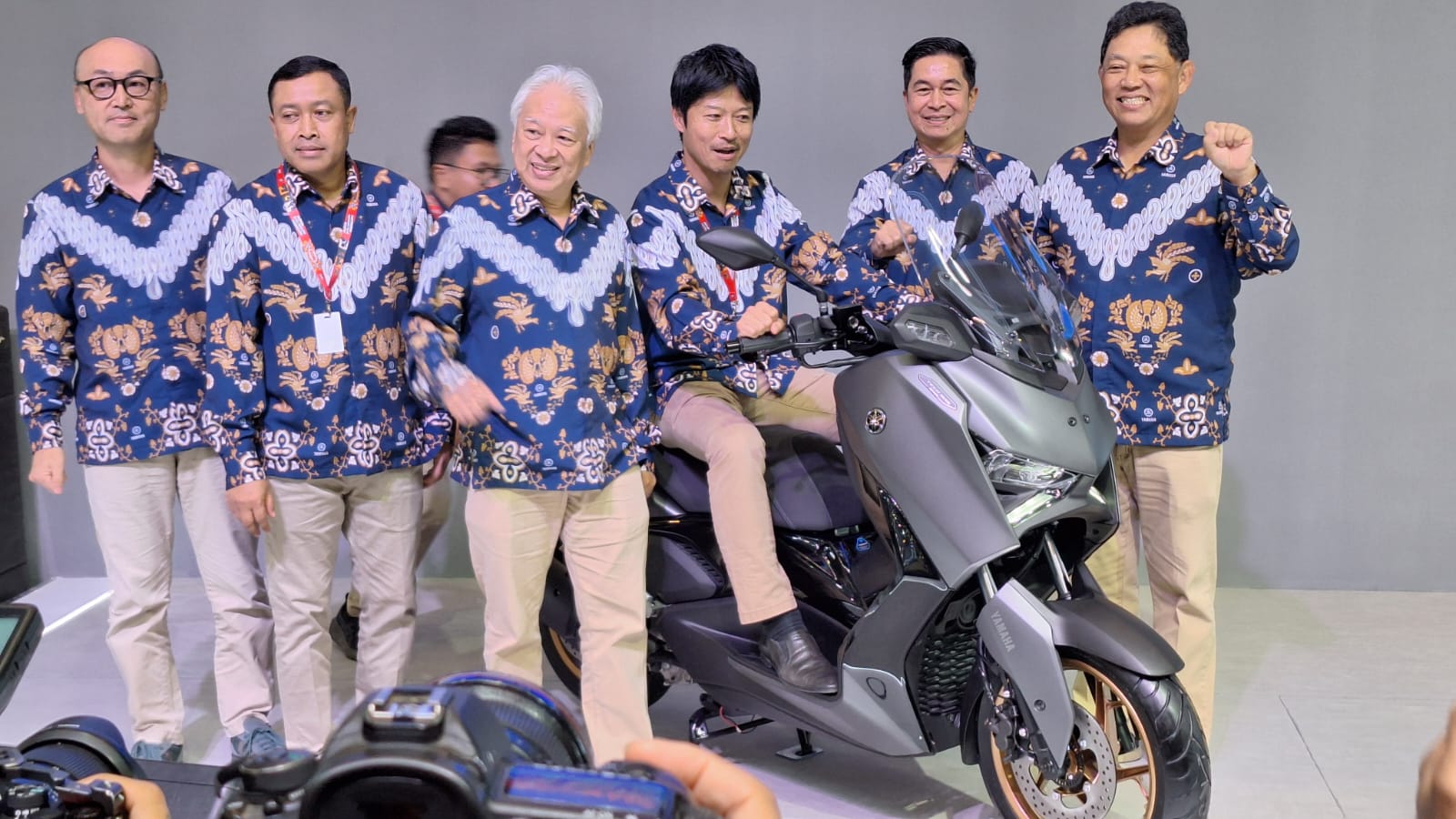 yamaha, YIMM, xmax tech max, IMOS 2025, Yamaha Luncurkan XMAX Tech Max Baru di IMOS 2025, Segini Harganya
