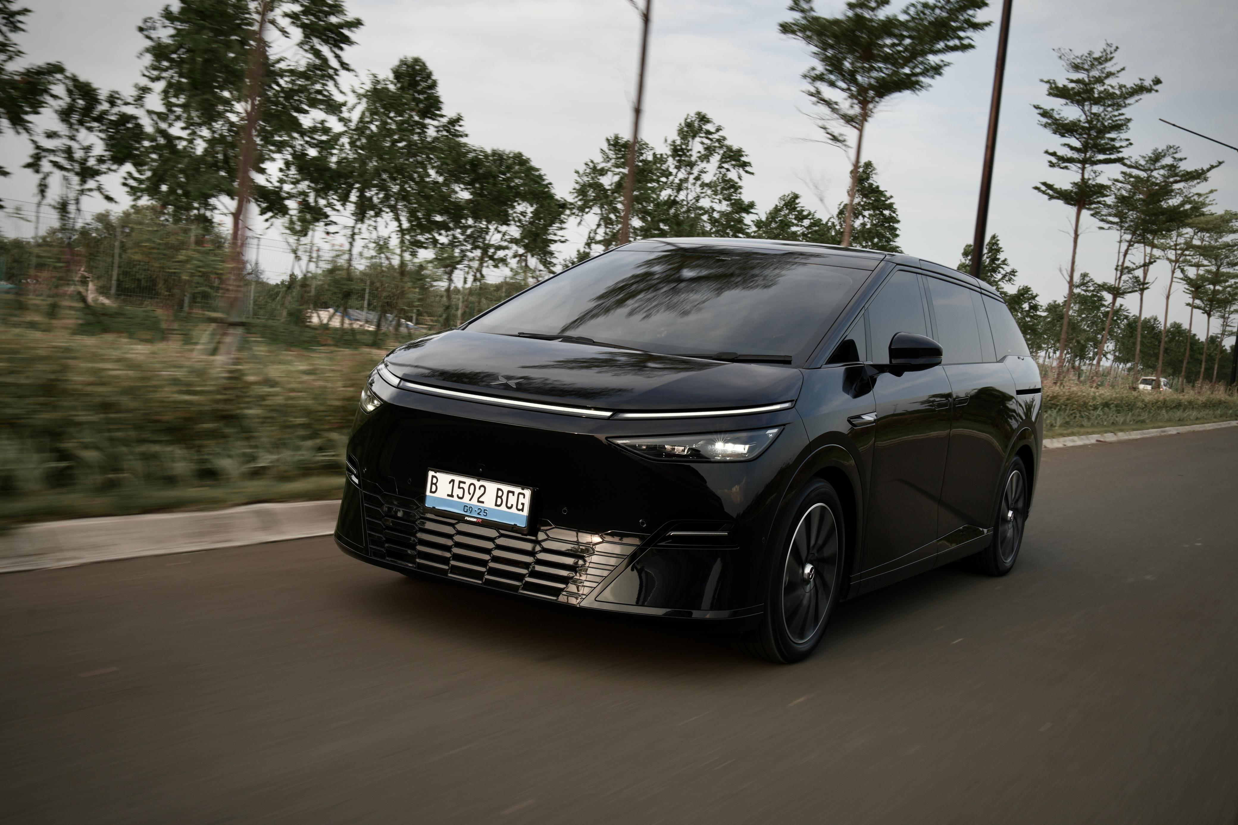 Enggak Disangka, XPENG X9 Ternyata Bisa Melesat Sekencang Ini