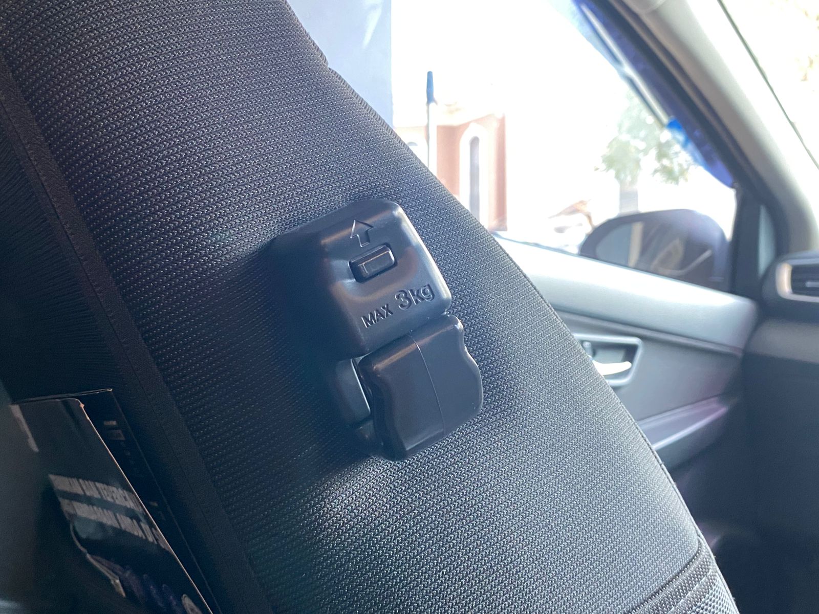 mobil baru, daihatsu, mahasiswa, daihatsu sirion, kepraktisan, Tiga Fitur Praktis Ini Bikin Daihatsu Sirion Cocok Buat Mahasiswa