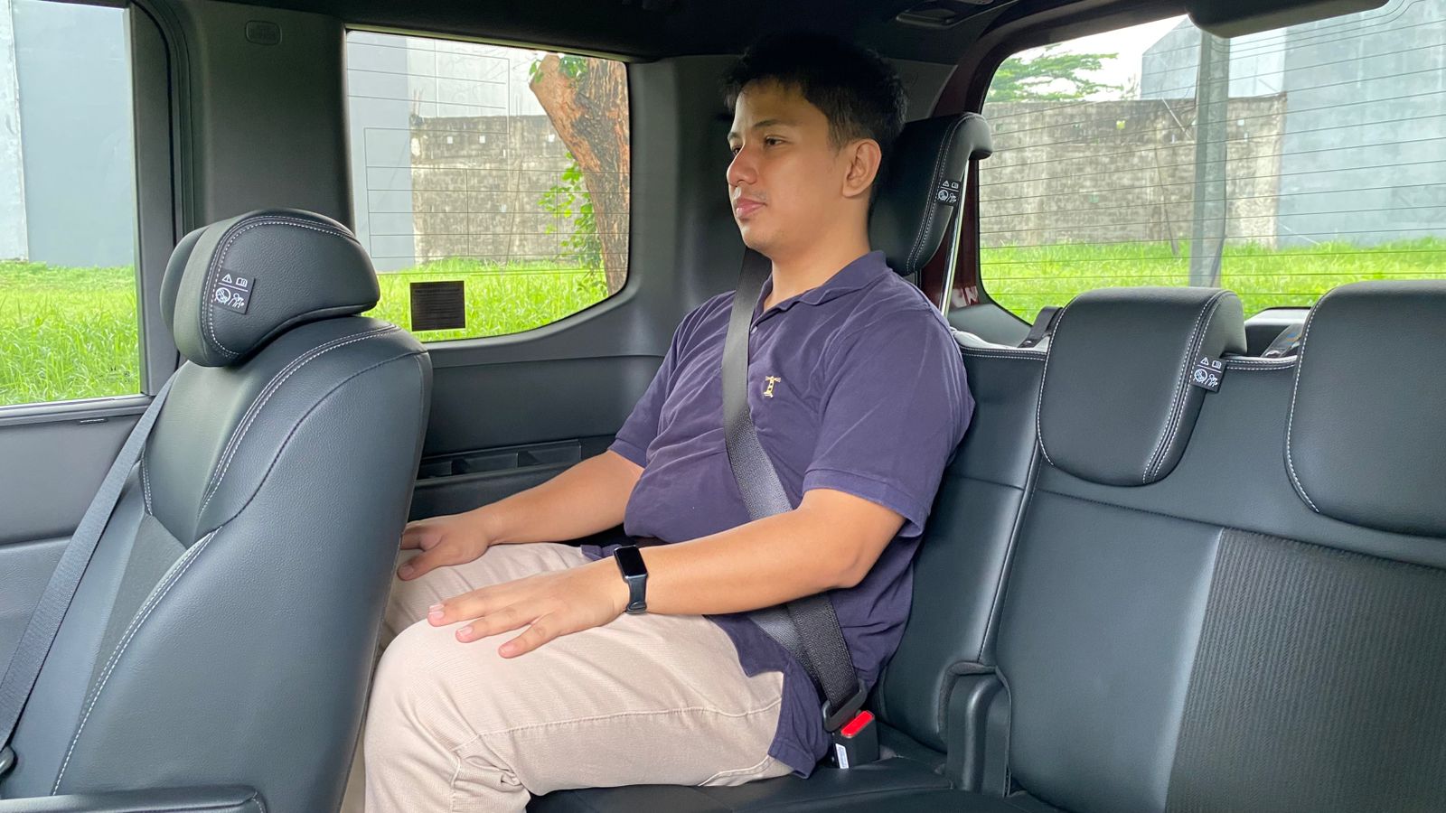 kabin, mobil baru, honda, baris ketiga, Honda Step WGN e:HEV, Begini Rasanya Duduk Di Jok Paling Belakang Honda Step WGN Hybrid