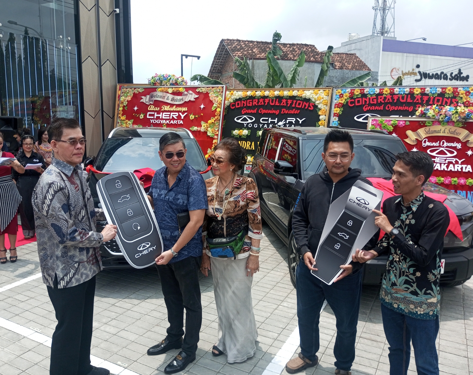 chery, dealer Chery, Chery Tiggo 8, Cherry TIGGO Cross Sport 1.5T, Dealer chery yogyakarta, Chery Buka Dealer Baru di Yogyakarta, 3 Tipe Ini Jadi Paling Laris