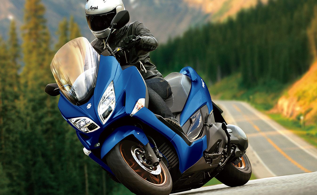 jepang, suzuki, skutik, motor baru, suzuki burgman 400, Skutik 400 Cc Baru Suzuki Punya Tampilan Sporty, Segini Konsumsi Bensinnya