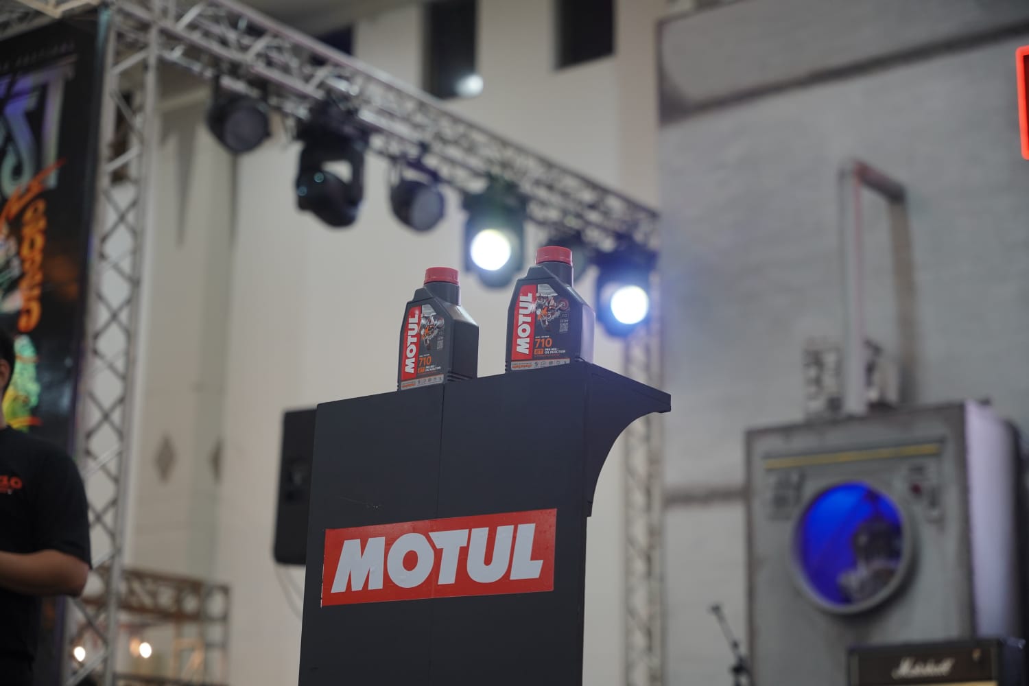 Motul Luncurkan Oli Samping 710 2T, Sudah Full Synthetic dan Ester