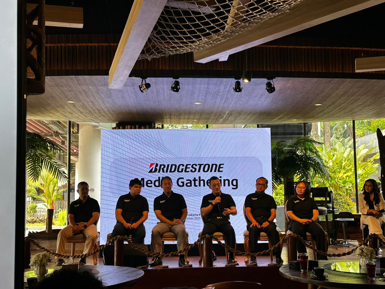 ban baru, bridgestone indonesia, ban bridgestone, Enliten, Bridgestone Indonesia Kuatkan Strategi Inovatif dan Berkelanjutan