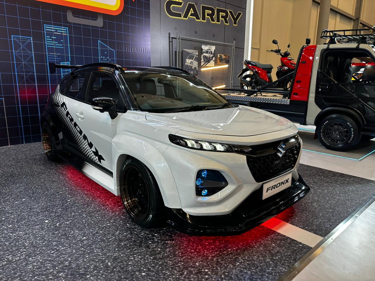 Suzuki Fronx, Jimny dan Carry Tampil Cakep di IMX 2025, Ekstrim Tapi Nyaman