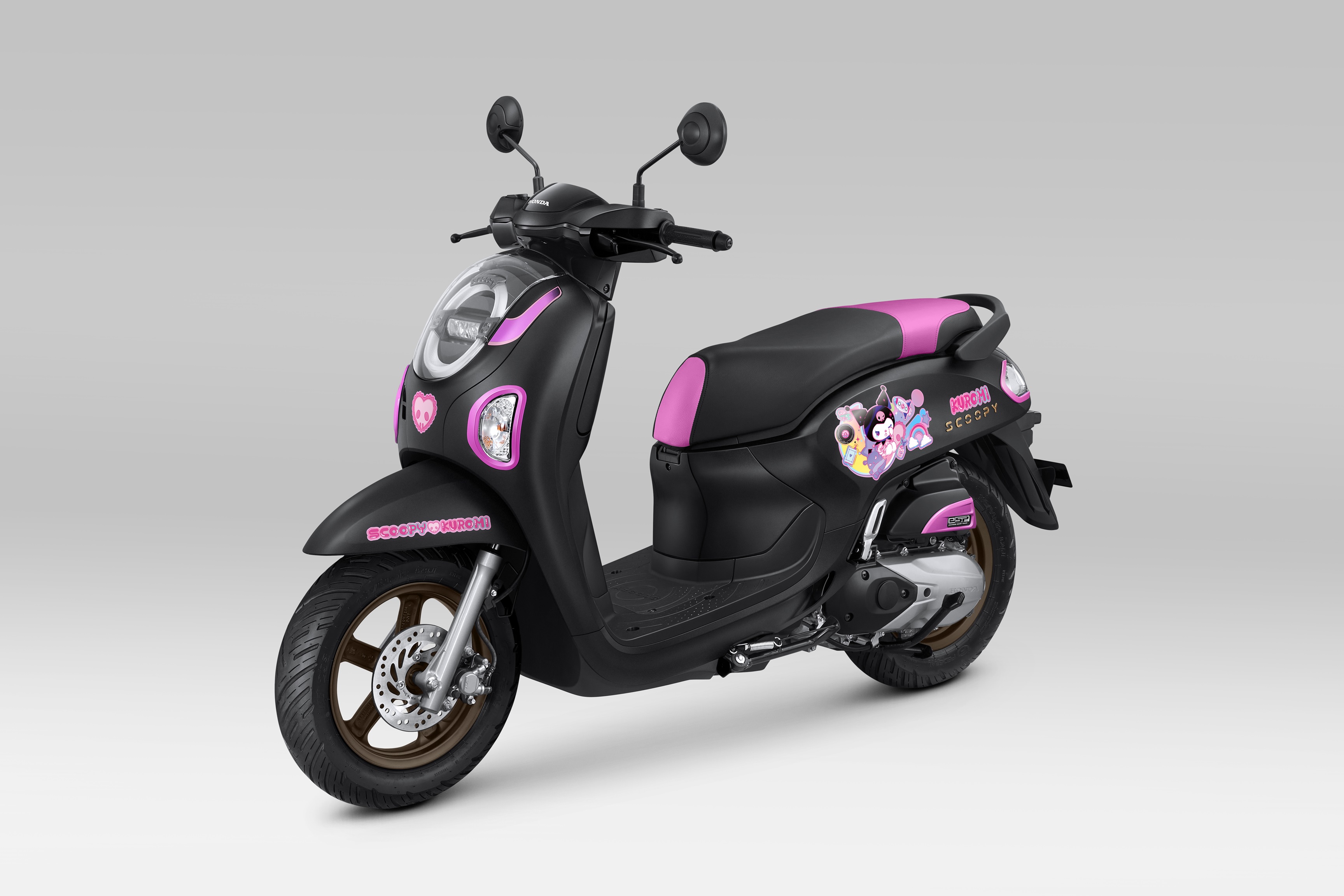 Harga honda scoopy, Honda Scoopy Baru, Honda Scoopy edisi Kuromi, scoopy kuromi, scoopy limited edition, Honda Luncurkan Scoopy Kuromi Limited Edition, Harga Beda Segini Aja dari Versi Standar
