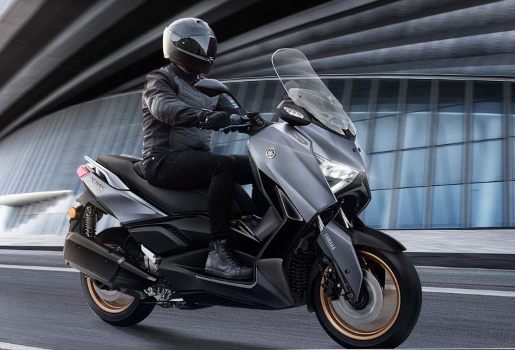 Berfitur Canggih, Cocok Buat Touring, Cek Harga Yamaha XMAX 250 Oktober 2025