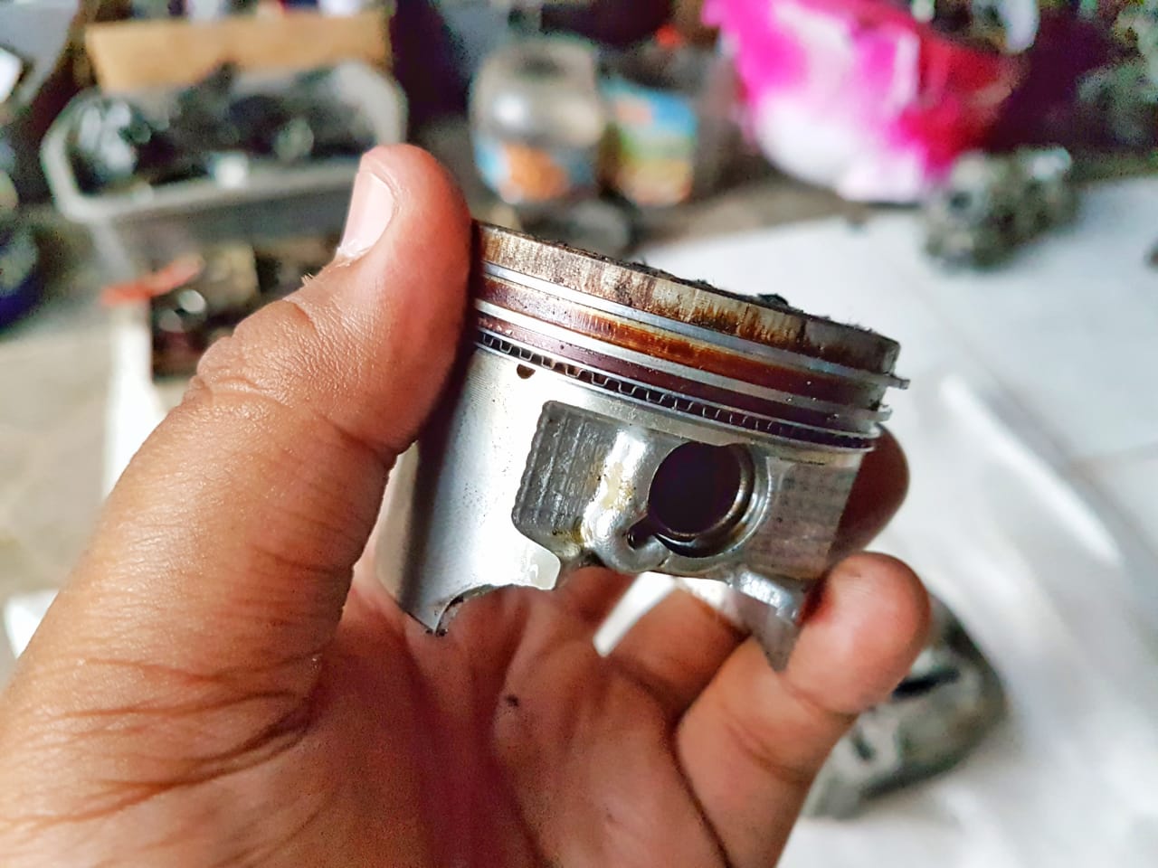 Enam Efek Samping Pakai Ring Piston Harga Murahan di Motor Bekas