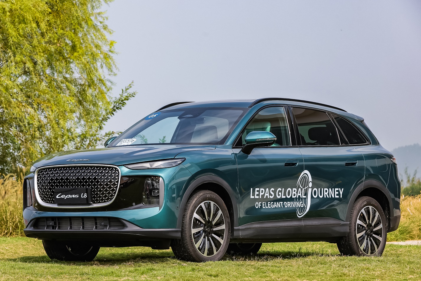 Lepas L8, Mobil Listrik LEPAS, LEPAS Global Journey of Elegant Drive, Chery International User Summit 2025, SUV Listrik LEPAS L8, LEPAS Global Journey of Elegant Drive, Agenda Siksa SUV Listrik L8 di Jarak Hampir 1.000 Km