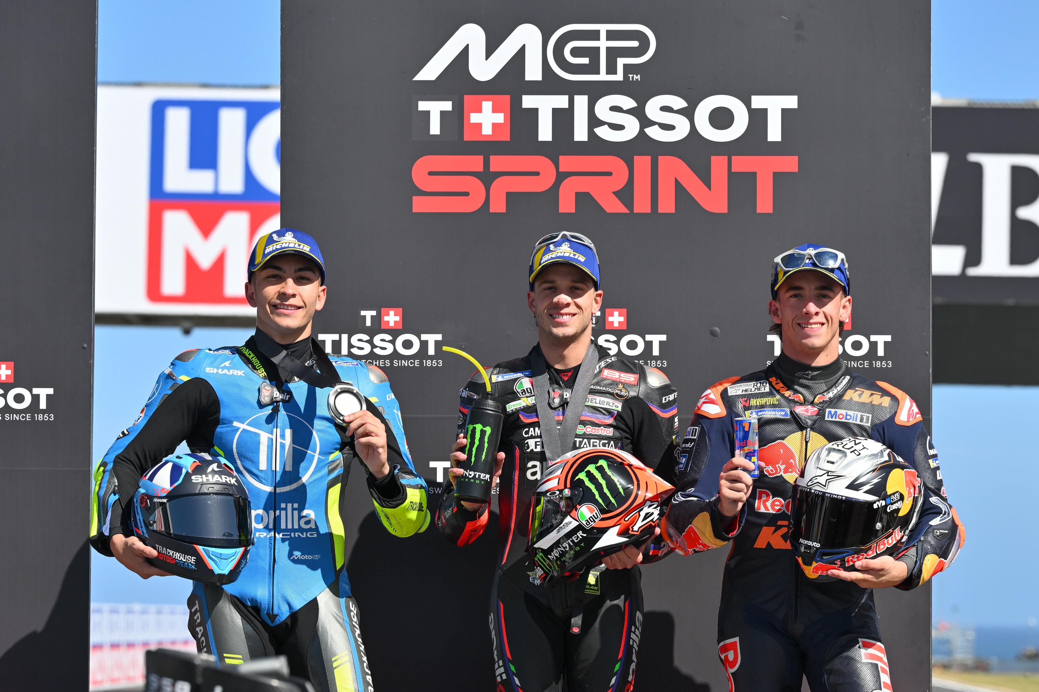 Bezzecchi Juara di Sprint Race MotoGP 2025 Australia, Ditabrak Burung Camar Enggak Ngaruh