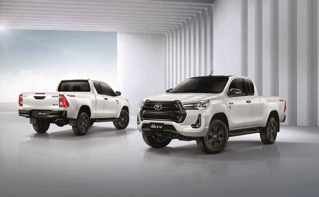 รถปิคอัพ Toyota Hilux Revo