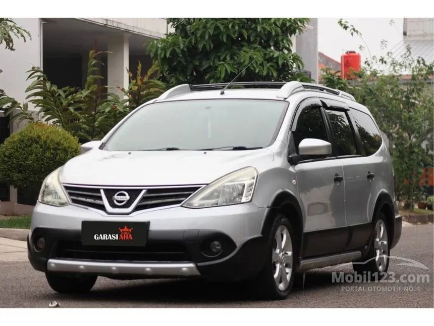 berita, Berita Otomotif, news, mobil keluarga bekas dibawah Rp100 juta, 5 Rekomendasi Mobil Keluarga Bekas di Bawah Rp100 Juta, Dapat Alphard Sampai Kijang Innova