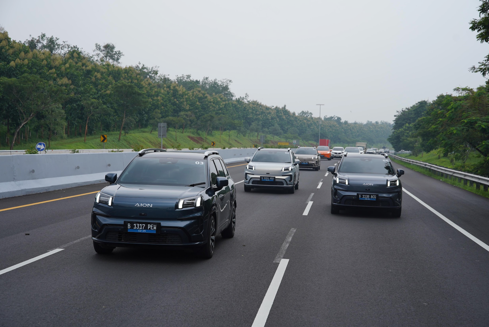 berita, Berita Otomotif, news, Aion V, Media Drive Aion V, Test Drive Aion V; SUV Listrik dengan Kabin Lega, Performa Mumpuni, dan Ada Kulkasnya!