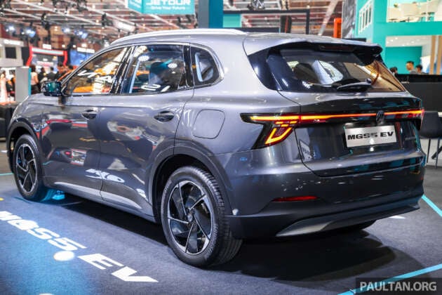 MG S5 EV variants revealed – Com and Lux fr RM115k est; early birds get RM5k discount and free wallbox