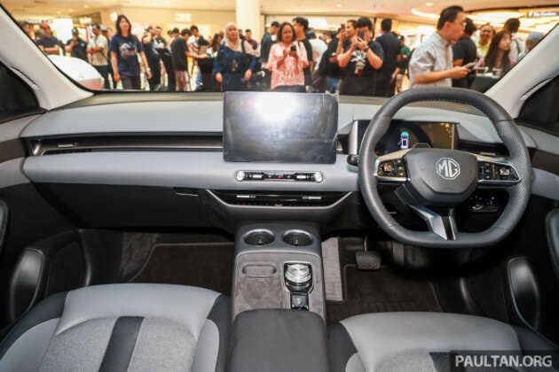 2025 MG S5 EV launched in Malaysia – 49 or 62 kWh, up to 430 km range, eMas 7/Atto 3 rival from RM111k