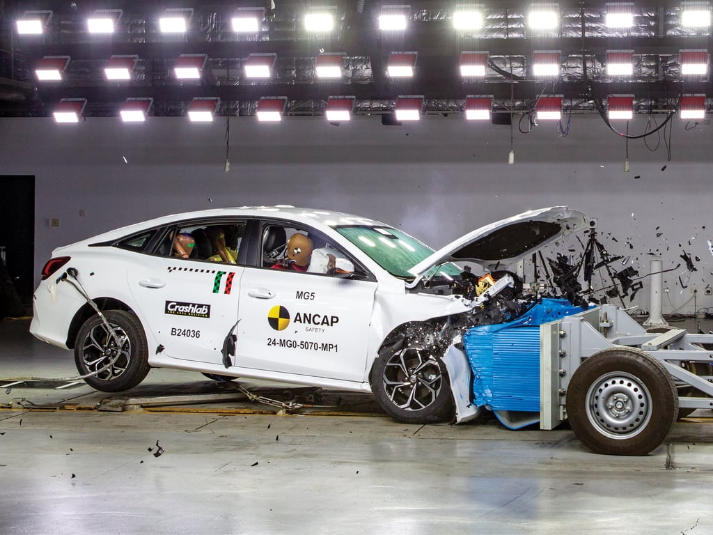 MG5 now rated three stars by ANCAP – seat belt pre-tensioners, seat belt reminders, AEB, lane keep fitted