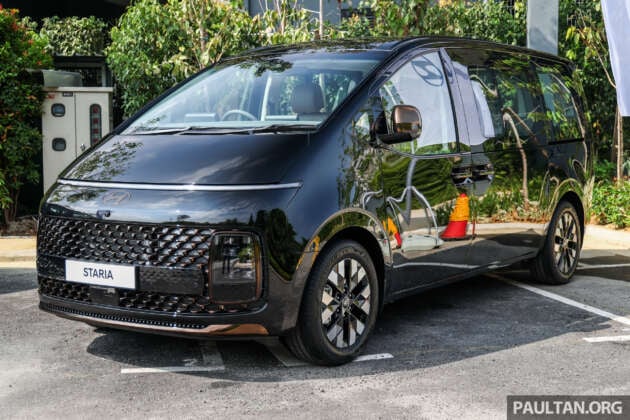 2025 Hyundai Staria in Malaysia – 8-yr warranty, 10-seater priced from RM180k; 7-seater is RM90k cheaper