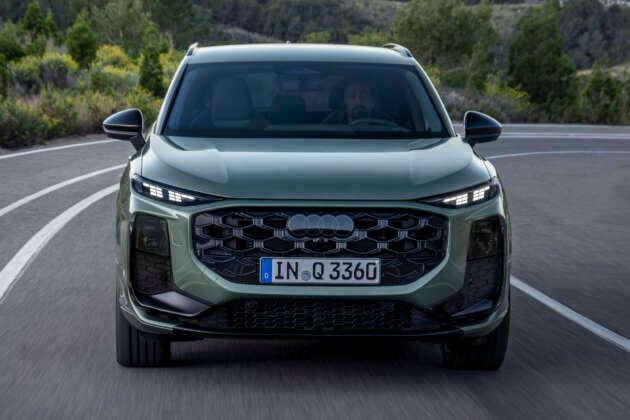 2026 Audi Q3 revealed – 3rd gen gets micro-LED headlights, new stalks, PHEV with 119 km EV range