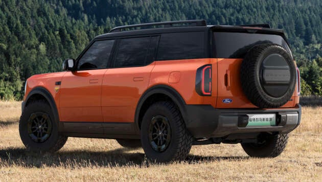Ford Bronco New Energy in China: looks like Bronco, is actually an EV/REEV with 1,220 km total range