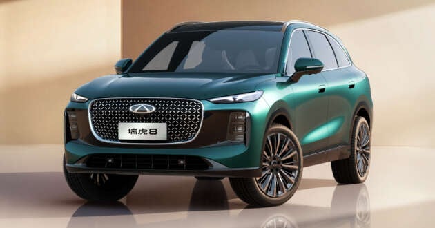 2026 Chery Tiggo 8 debuts in China – Q4 2025 launch; second-gen is larger; offered with two different faces