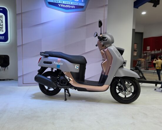 warna baru yamaha fazzio hybrid