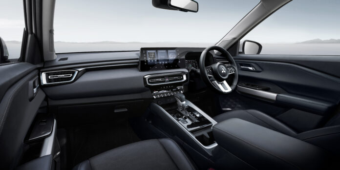 interior mitsubishi destinator