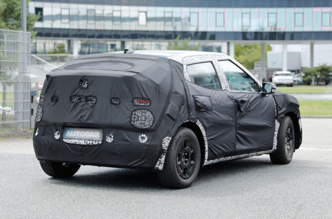 Hyundai Ioniq 2 - Autocar