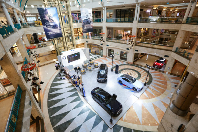 bmw exhibition plaza senayan