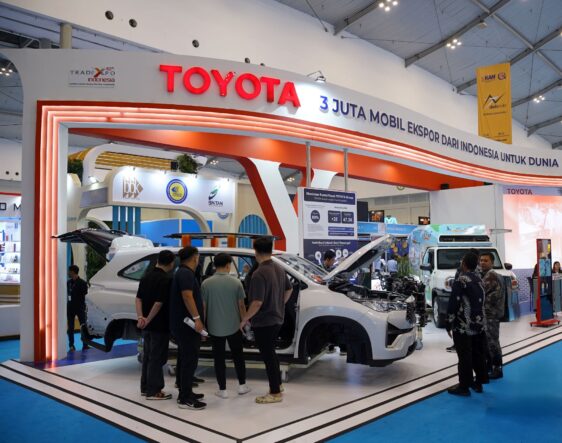 Toyota Indonesia Primaniyarta Lifetime Achievement