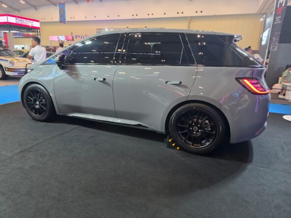 Wuling Cloud EV modifikasi